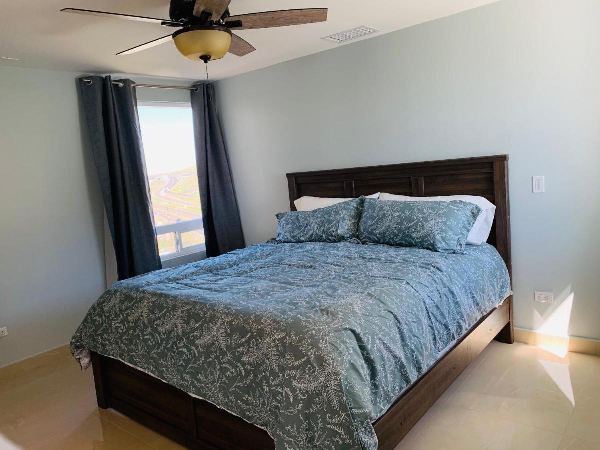 Beachfront Condo W Pools Steps To Beach & Mins To Dt Rosarito Eksteriør bilde